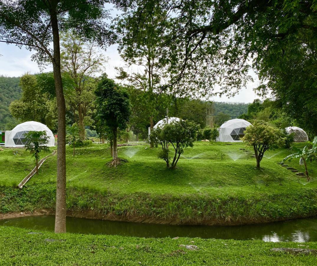 Panipa Organic Farm And Glamping Βίλα Pak Chong Εξωτερικό φωτογραφία