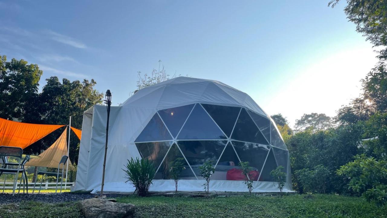 Panipa Organic Farm And Glamping Βίλα Pak Chong Εξωτερικό φωτογραφία